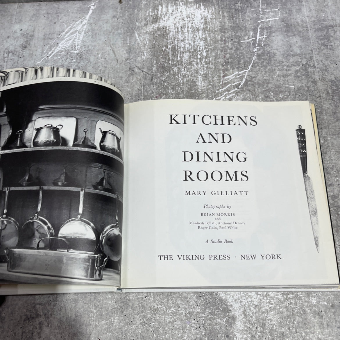 kitchens and dining rooms book, by Mary Gilliatt, 1970 Hardcover image 2