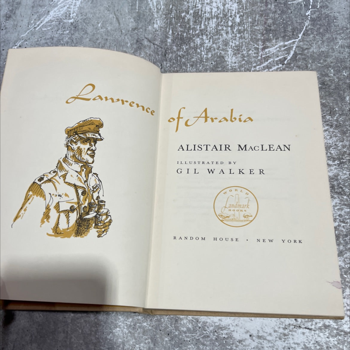 lawrence of arabia book, by alistair maclean, 1962 Hardcover image 2