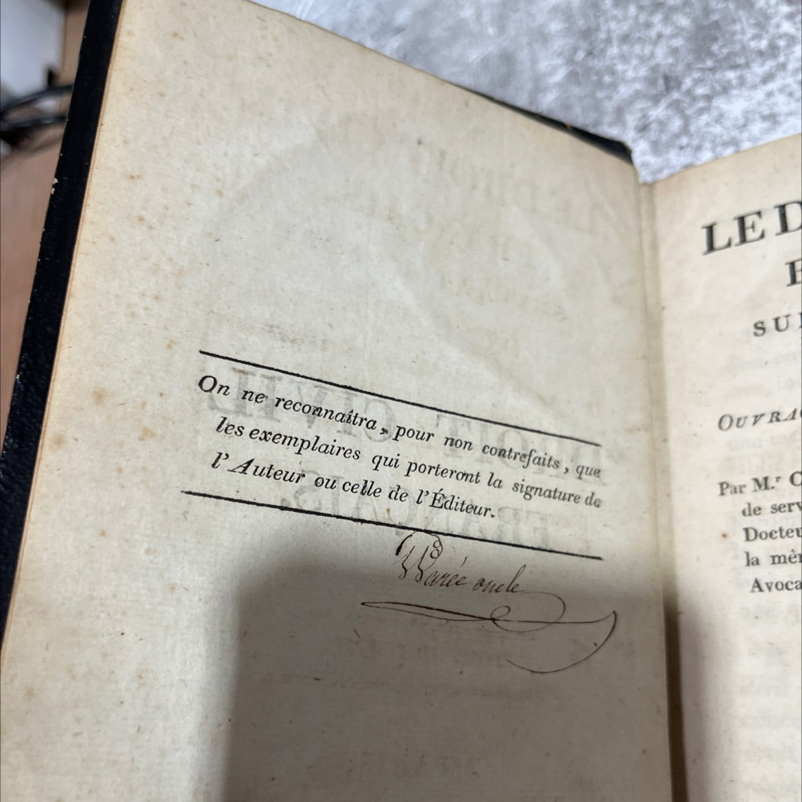 le droit civil français, suivant l'ordre du code book, by M. C. B. M. Toullier, 1818 Leather image 3