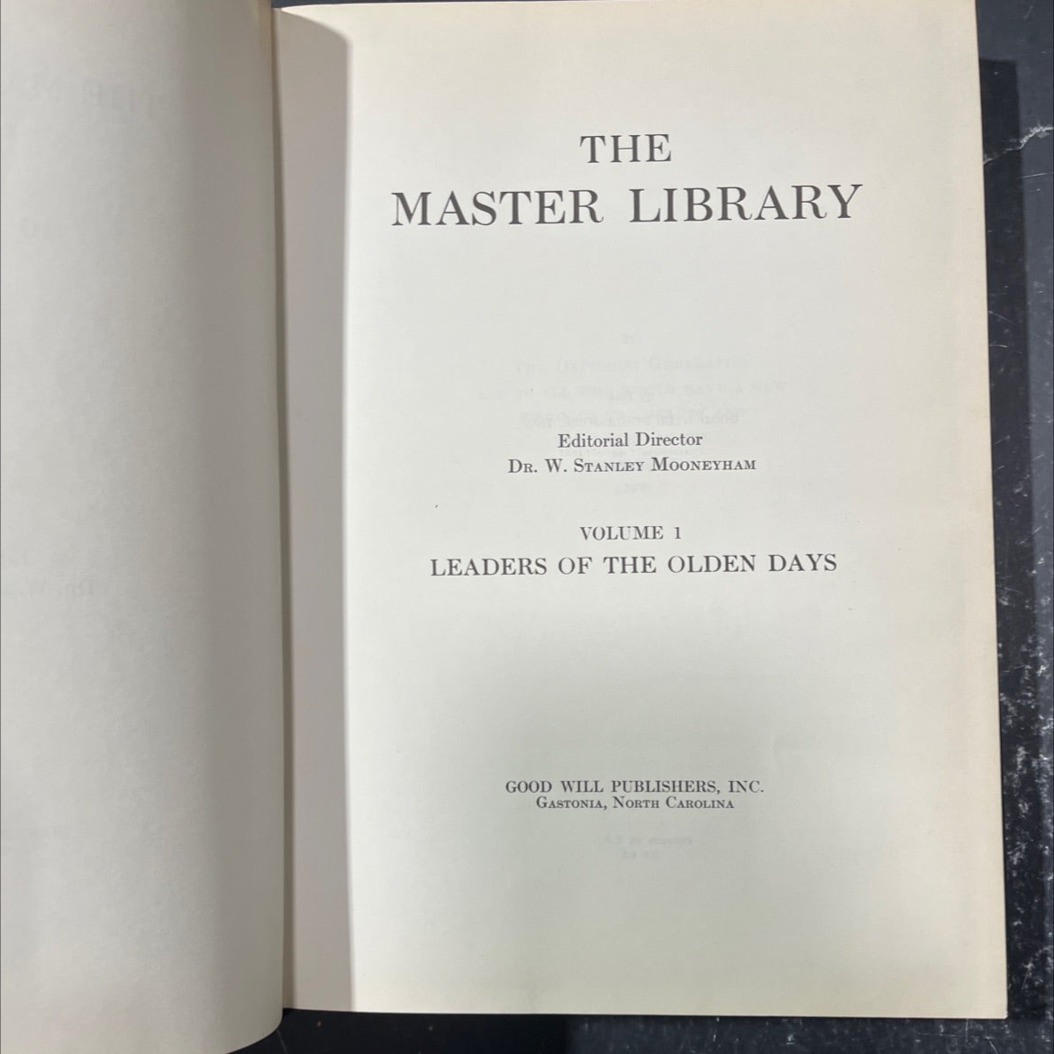 leaders of the olden days book, by unknown, 1968 Leather image 2