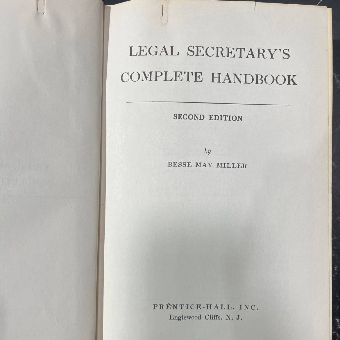 legal secretary's complete handbook book, by besse may miller, 1970 Hardcover image 2