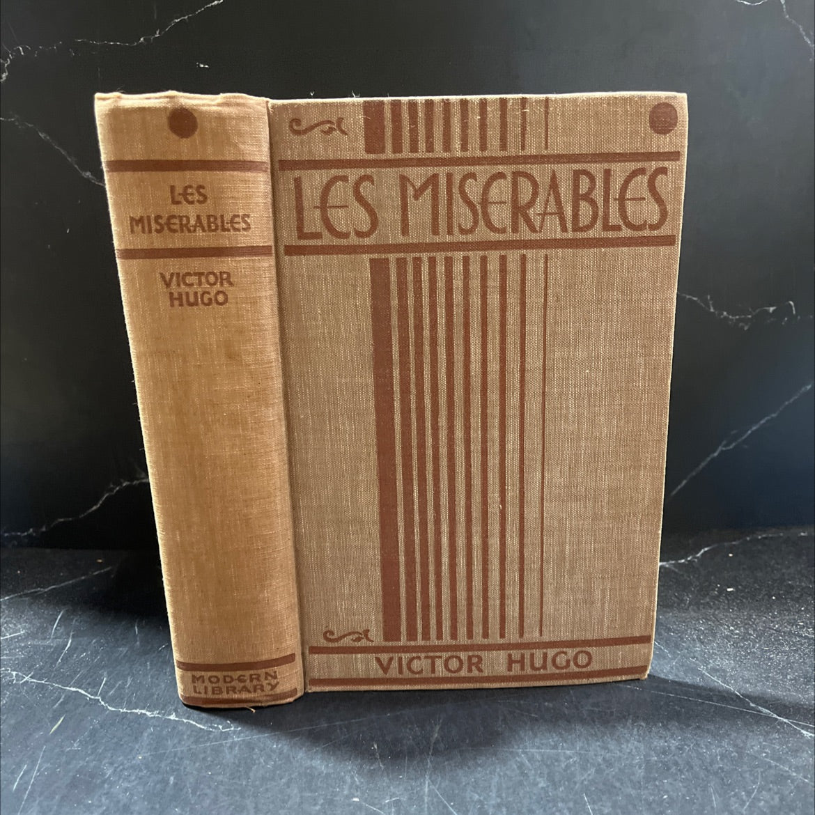 les miserables book, by victor hugo, 1931 Hardcover image 1