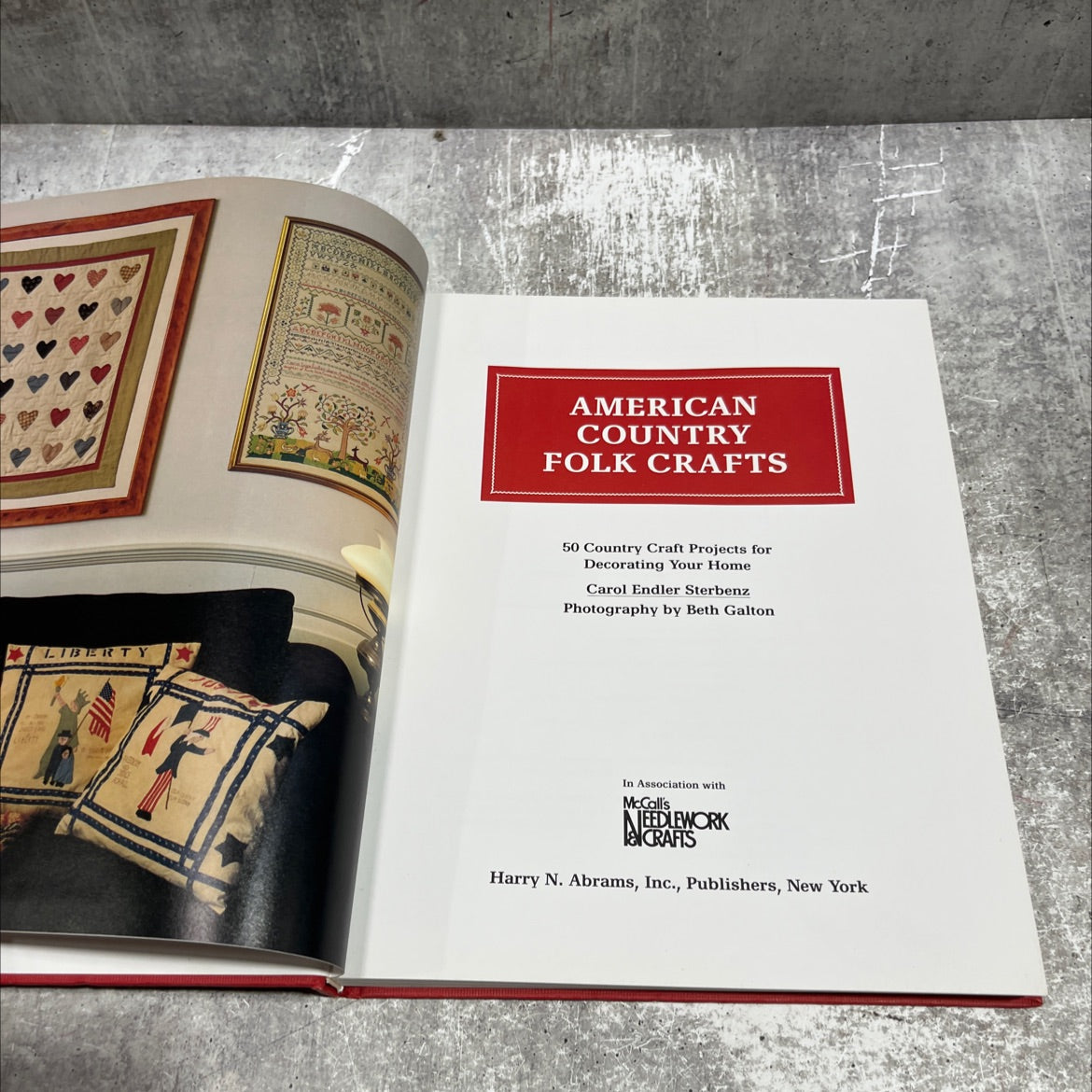liberty american country folk crafts book, by Carol Endler Sterbenz, 1987 Hardcover image 2
