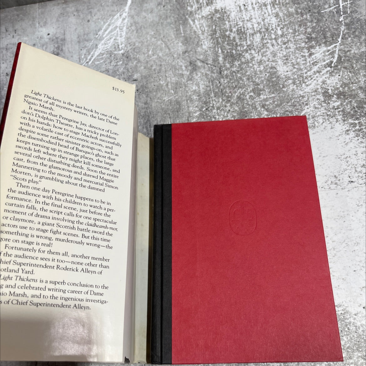 light thickens book, by ngaio marsh, 1982 Hardcover image 4