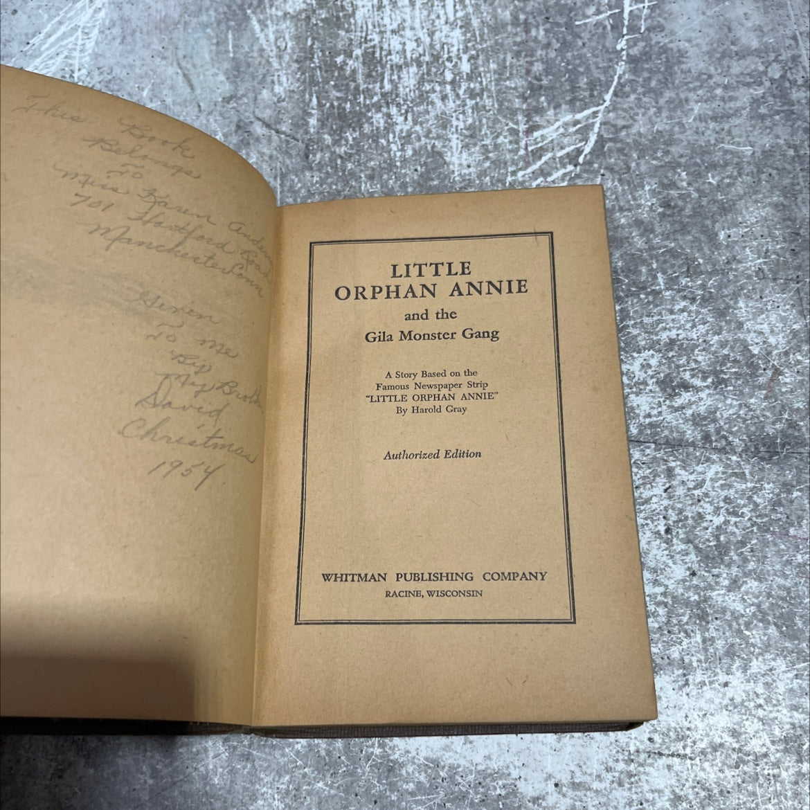 little orphan annie and the gila monster gang book, by harold gray, 1944 Hardcover image 2