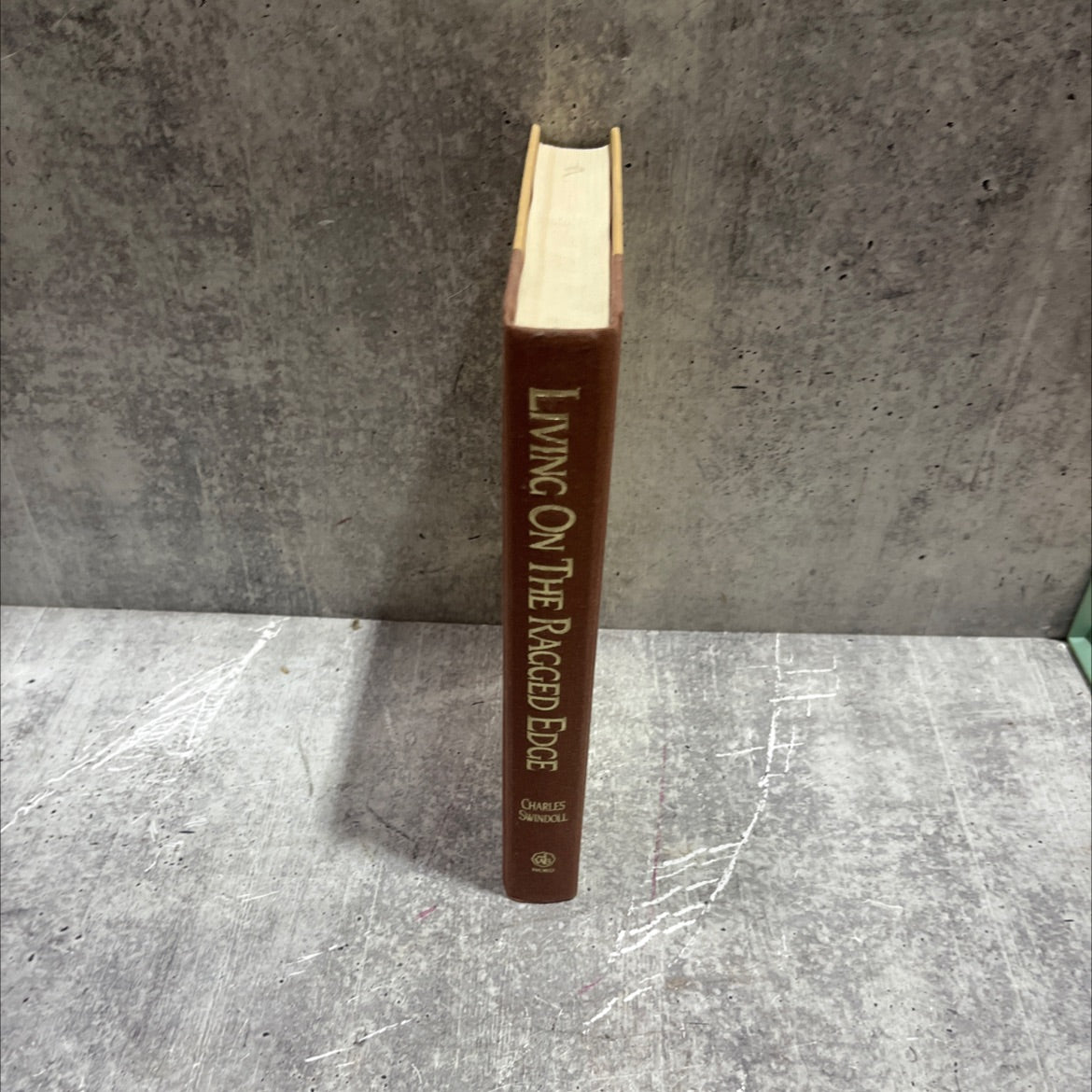 living on the ragged edge: coming to terms with reality book, by charles r. swindoll, 1985 Hardcover image 4