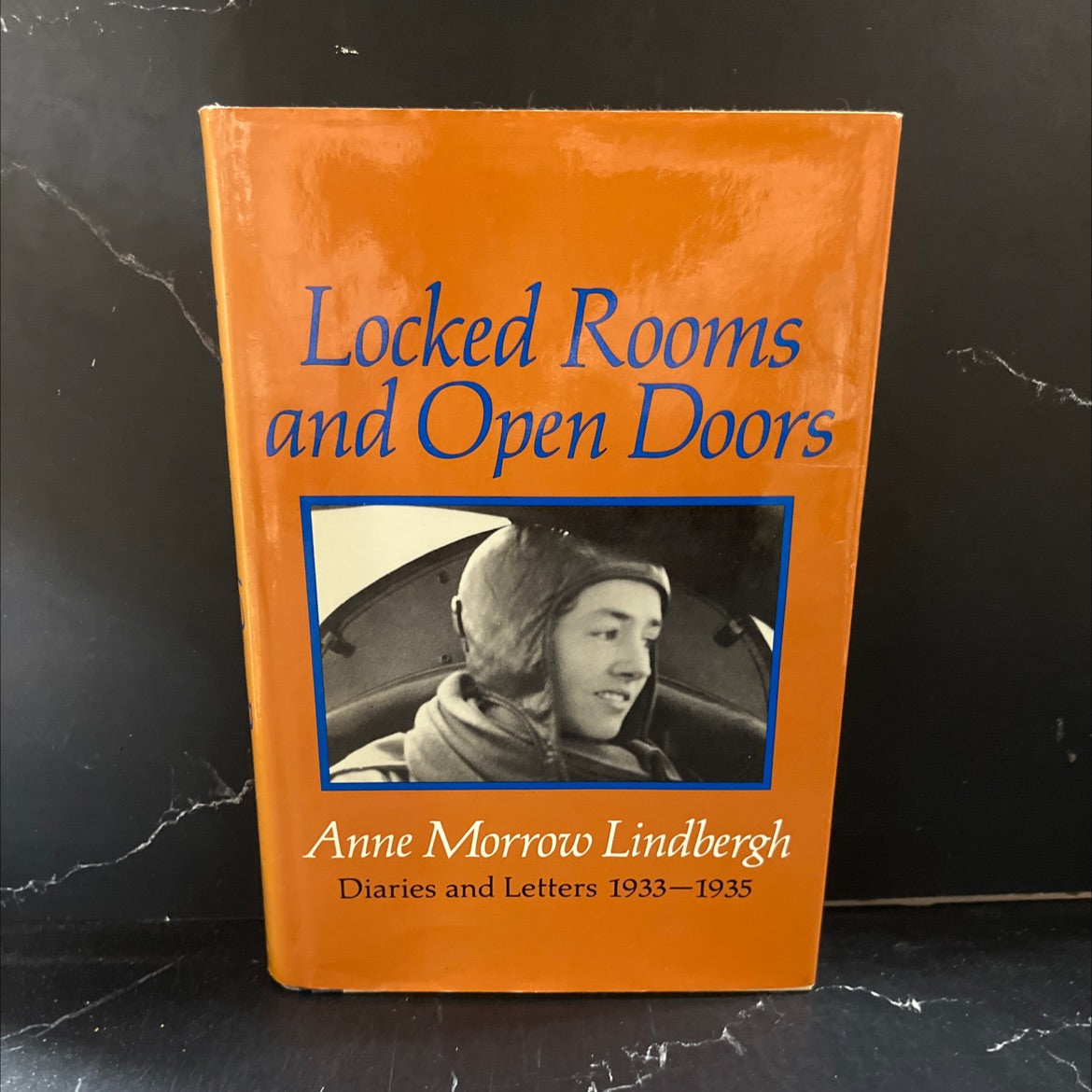 locked rooms and open doors diaries and letters of anne morrow lindbergh 1933-1935 book, by anne morrow lindbergh, 1974 image 1