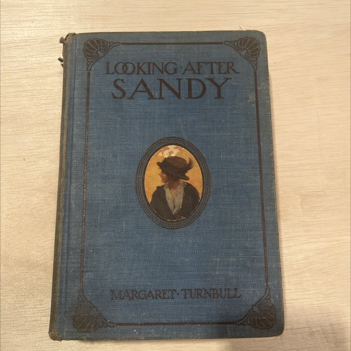 looking after sandy a simple romance book, by margaret turnbull, 1914 Hardcover, Antique image 1