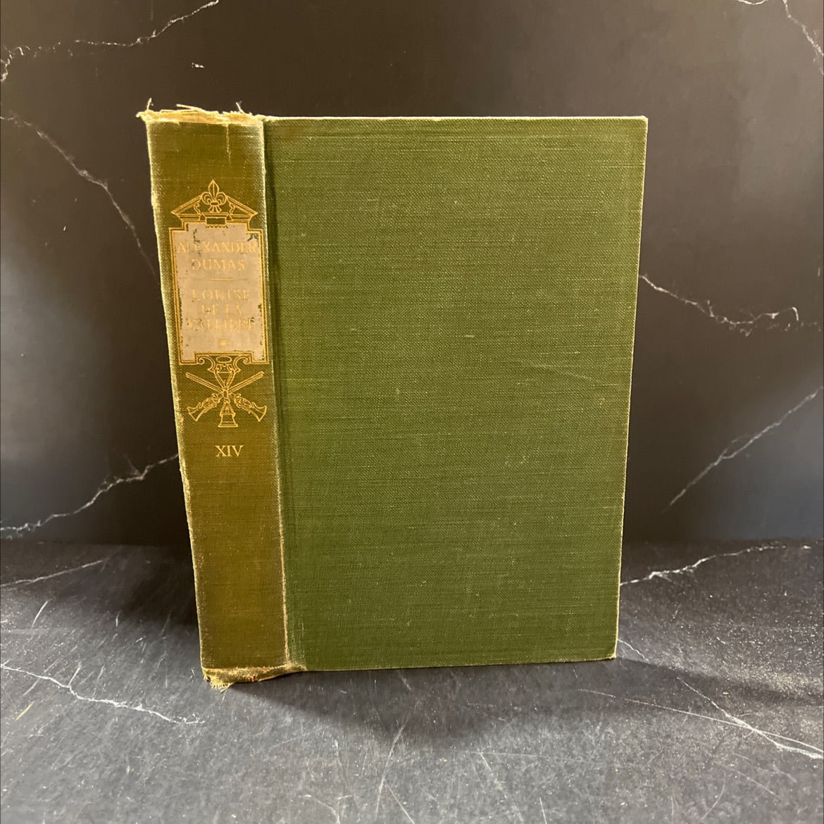 louise de la valliere book, by unknown, 1910 Hardcover image 1