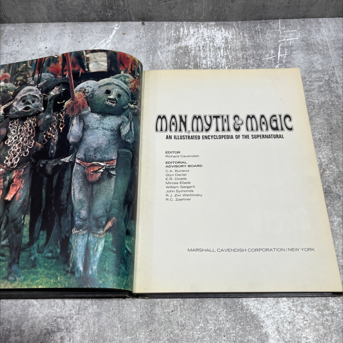 man myth & magic an illustrated encyclopedia of the supernatural book, by Richard Cavendish, 1970 Hardcover image 2