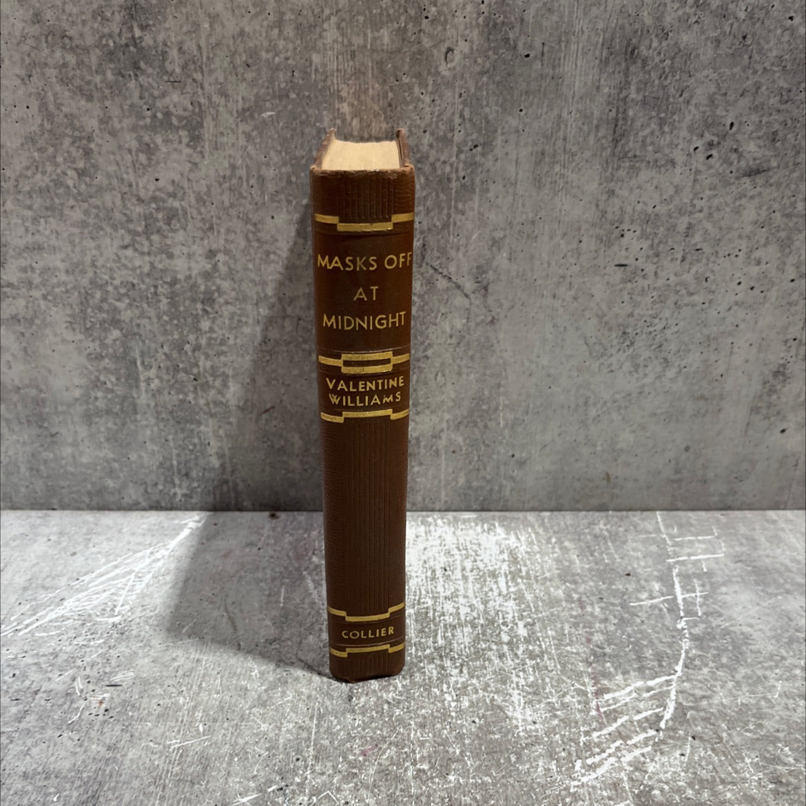 masks off at midnight book, by valentine williams, 1934 Hardcover image 4
