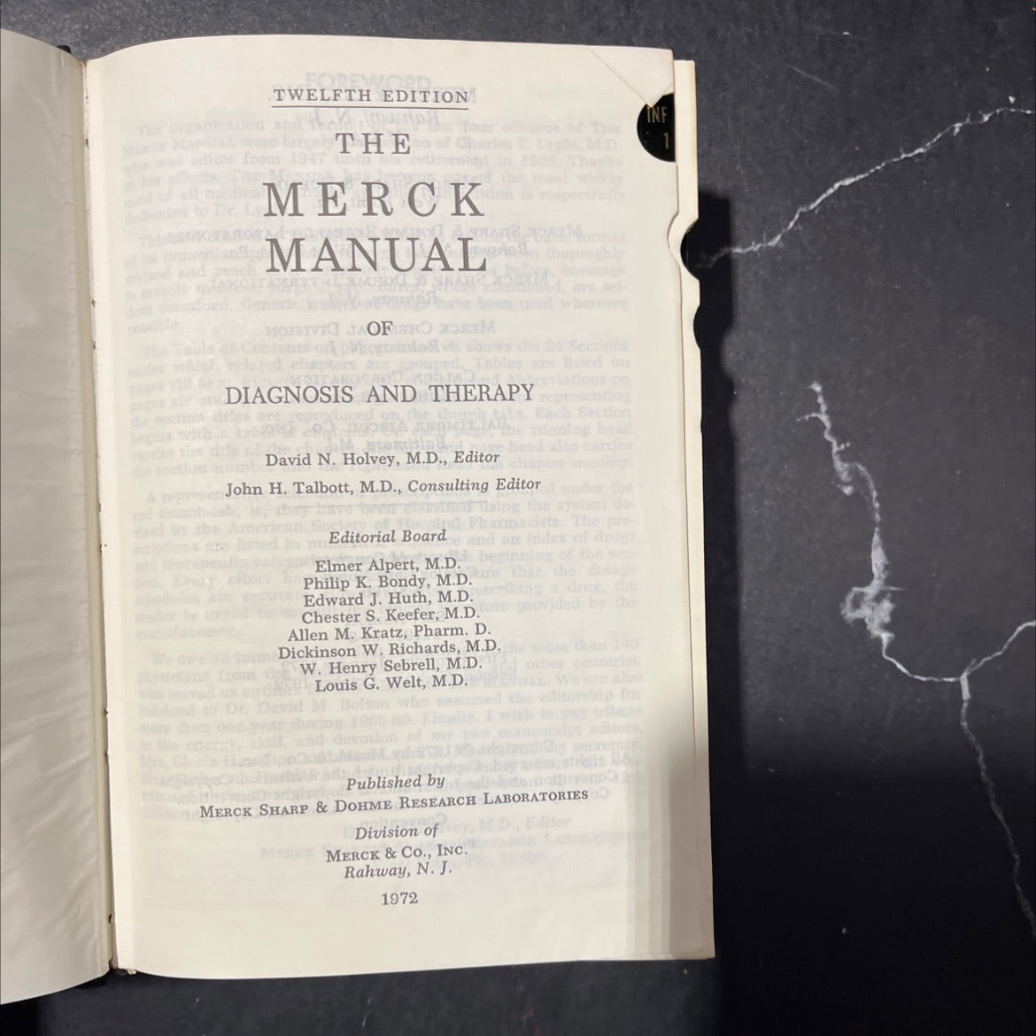 merck manual book, by David N. Holvey, M.D., 1972 Hardcover image 2