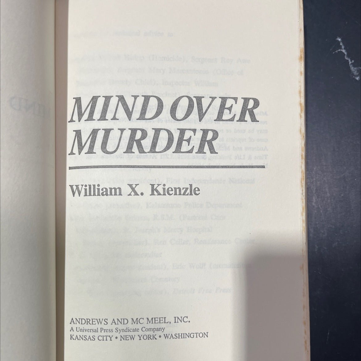 mind over murder book, by william x. kienzle, 1981 Hardcover image 2