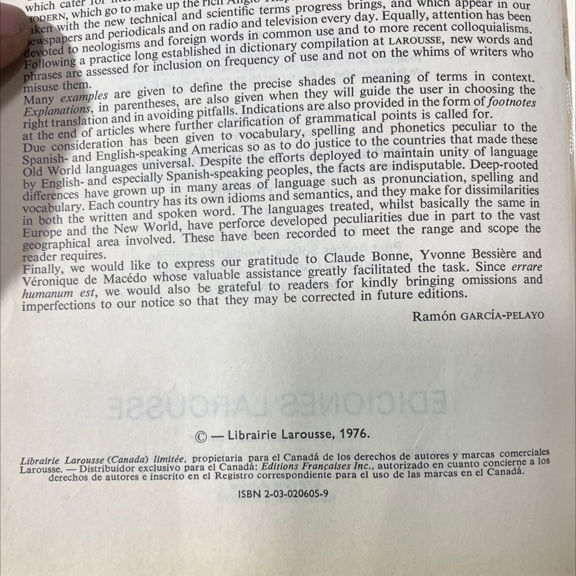 modern spanish-english dictionary book, by ramón garcía-pelayo y gros, 1976 Leather image 3