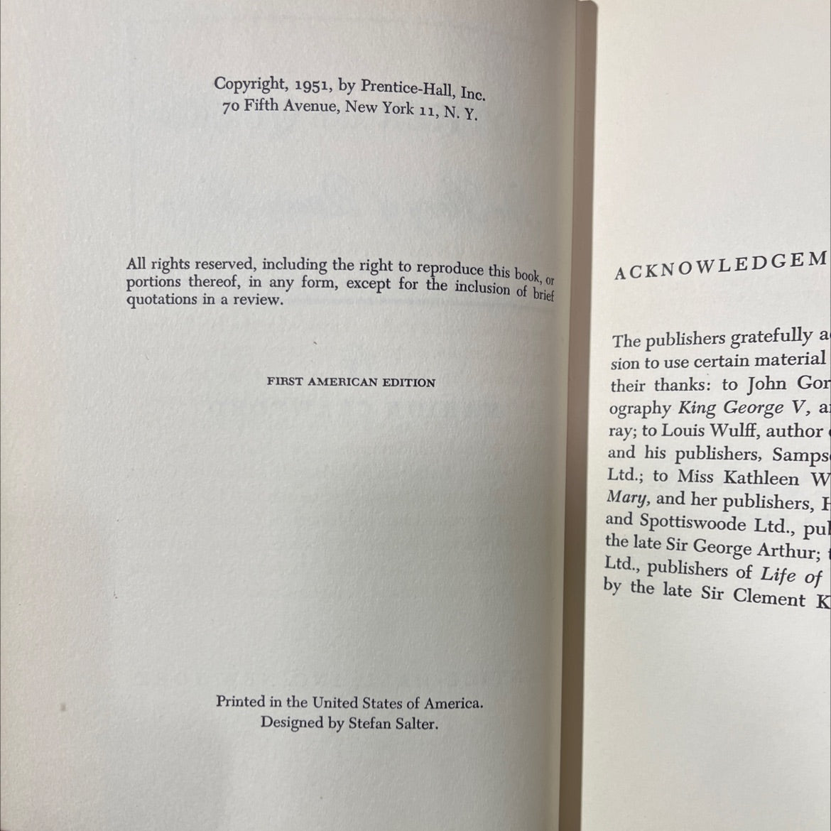 mother and queen the story of queen mary book, by marion crawford, 1951 Hardcover image 3