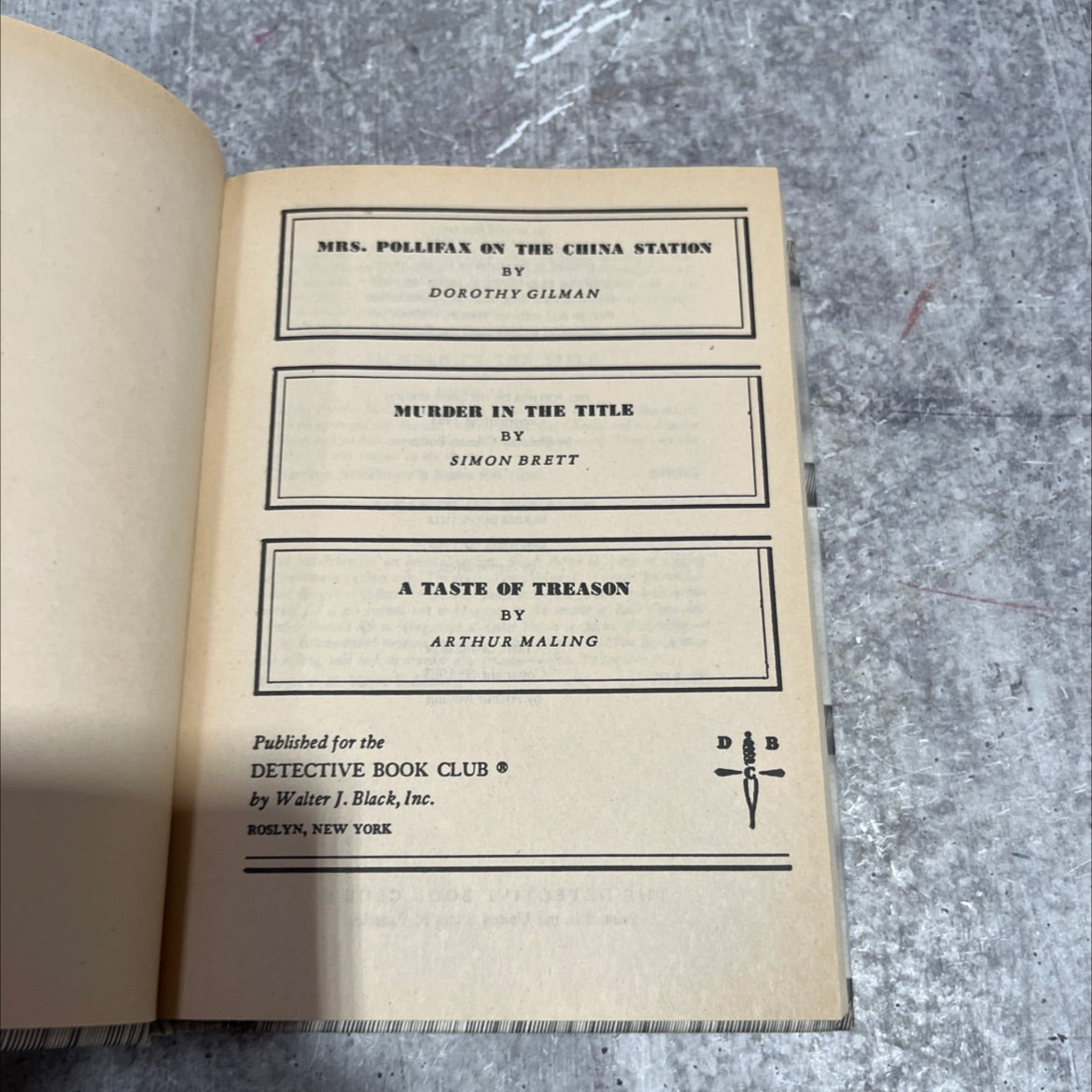 mrs. pollifax on the china station book, by dorothy gilman, 1983 Hardcover image 2