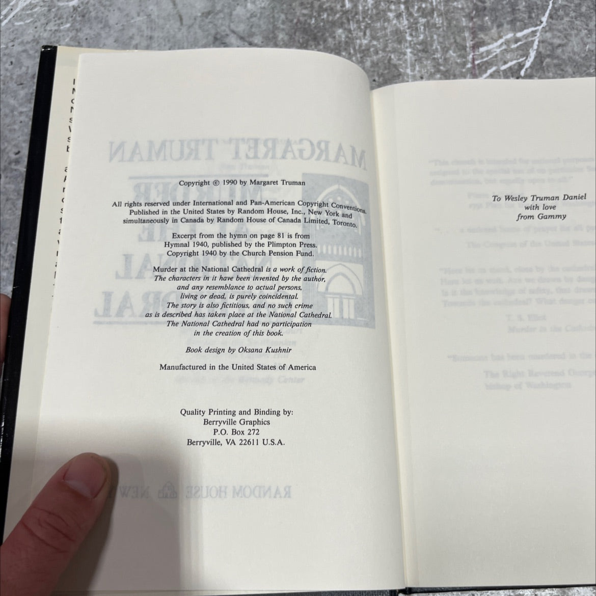 murder at the national cathedral book, by margaret truman, 1990 Hardcover image 3