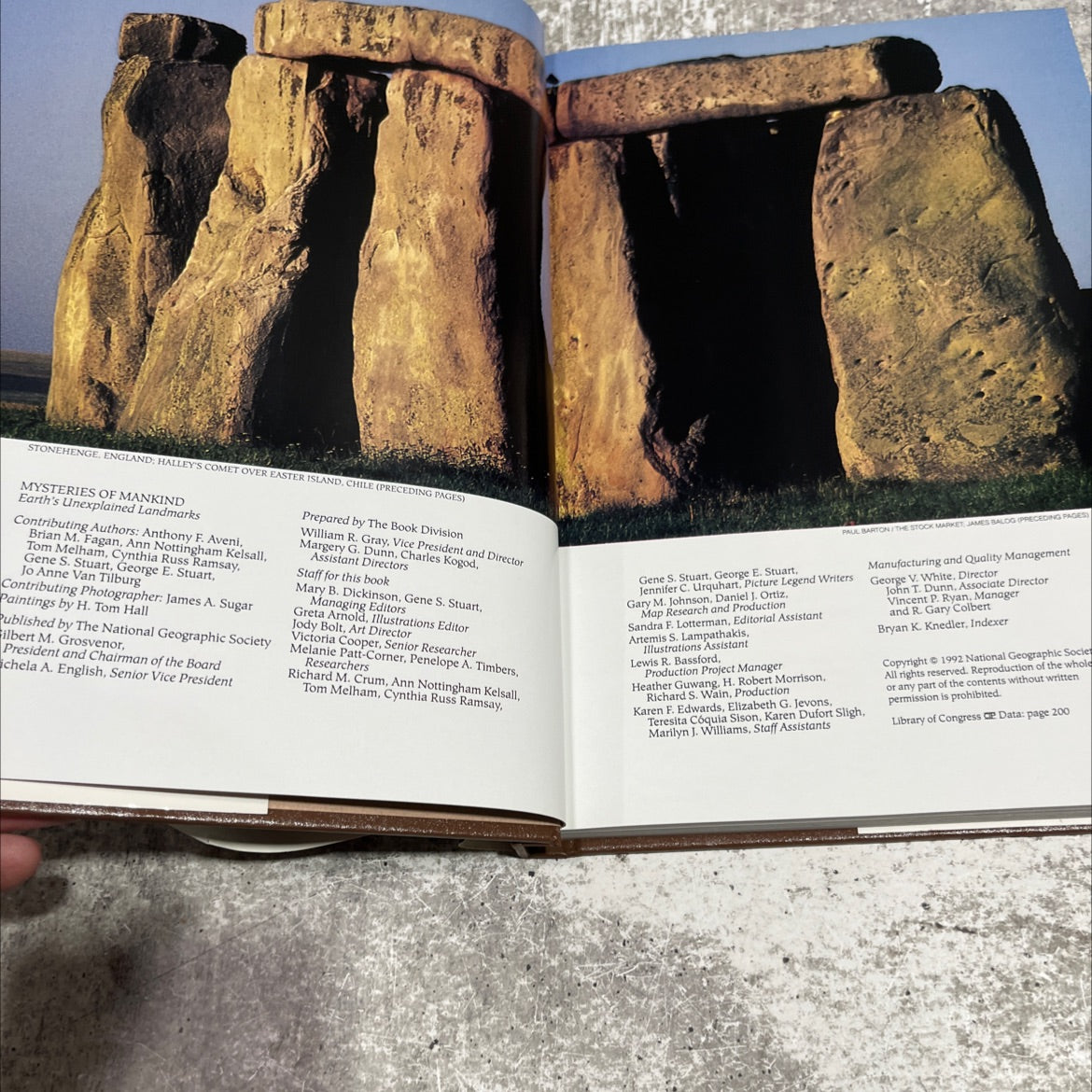 mysteries of mankind book, by Anthony F. Aveni, Brian M. Fagan, Ann Nottingham Kelsall, Tom Melham, Cynthia Russ image 3