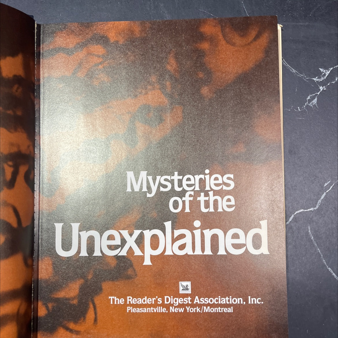 mysteries of the unexplained book, by Richard Marshall, 1982 Hardcover image 2
