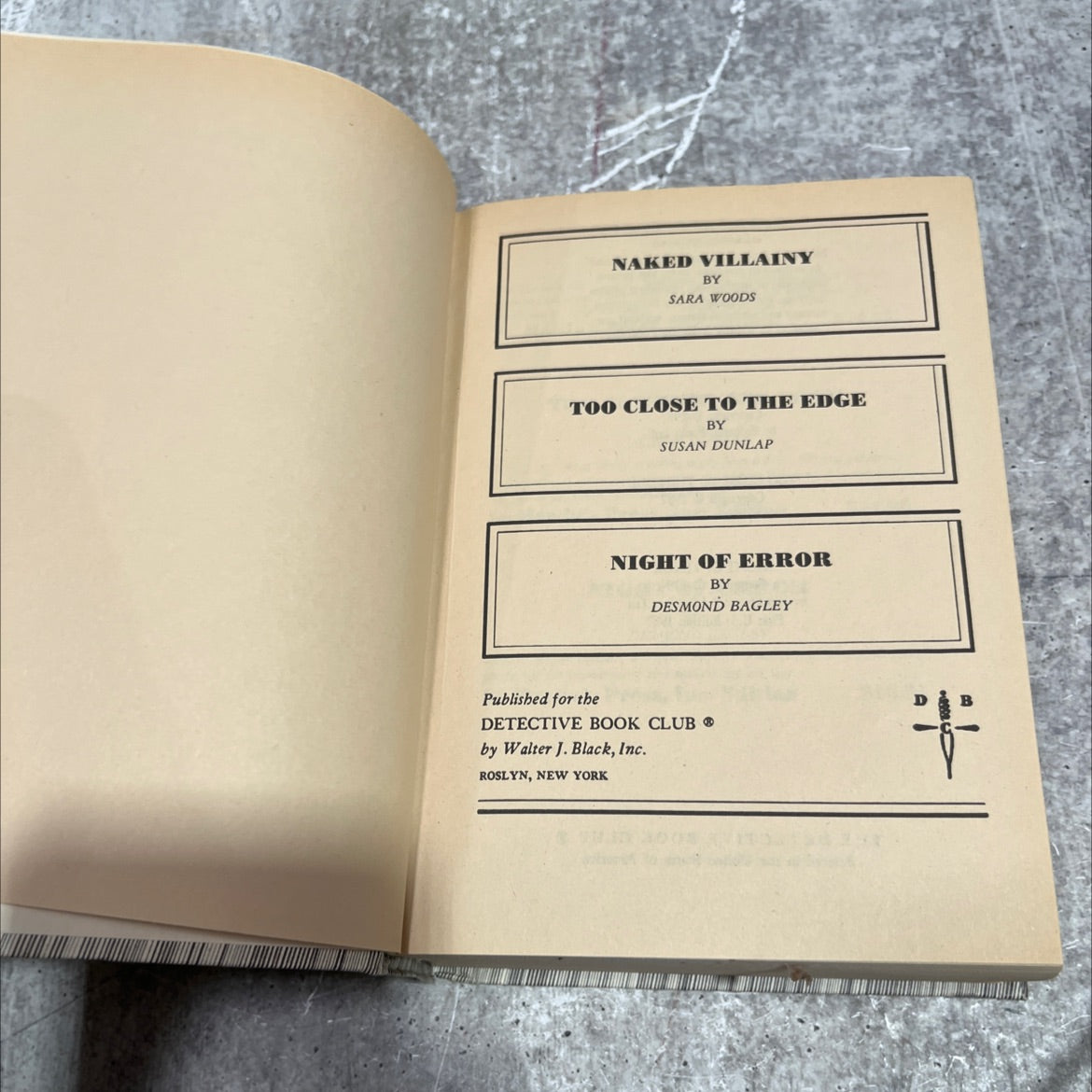 naked villainy book, by sara woods, 1987 Hardcover image 2