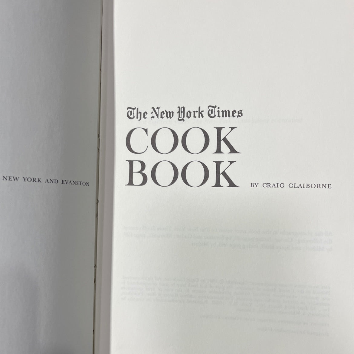 new york and evanston the new york times cook book book, by craig claiborne, 1961 Hardcover image 2
