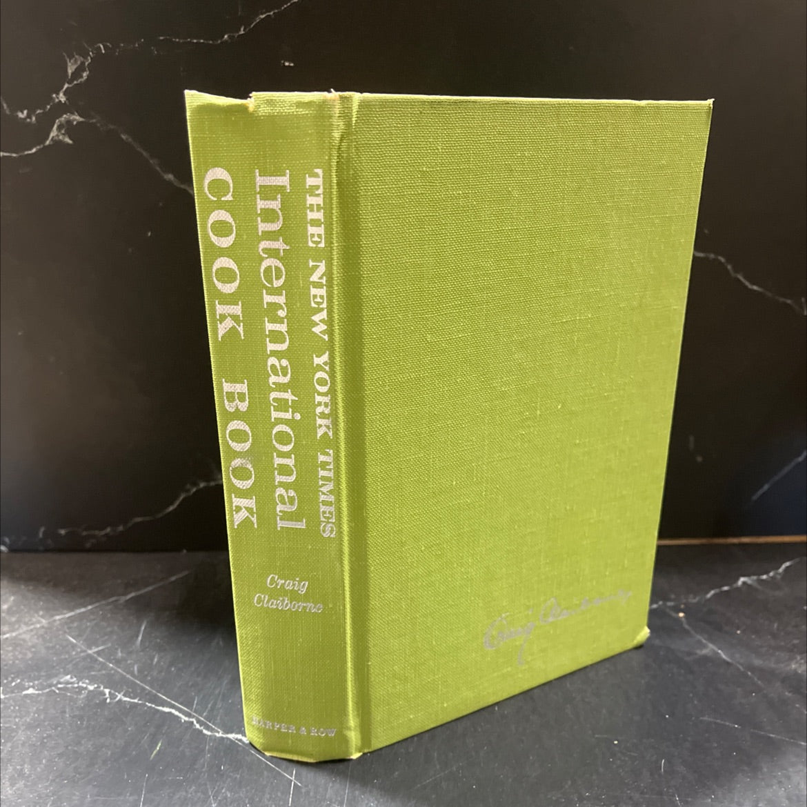 new york times international cook book book, by craig claiborne, 1971 Hardcover image 1