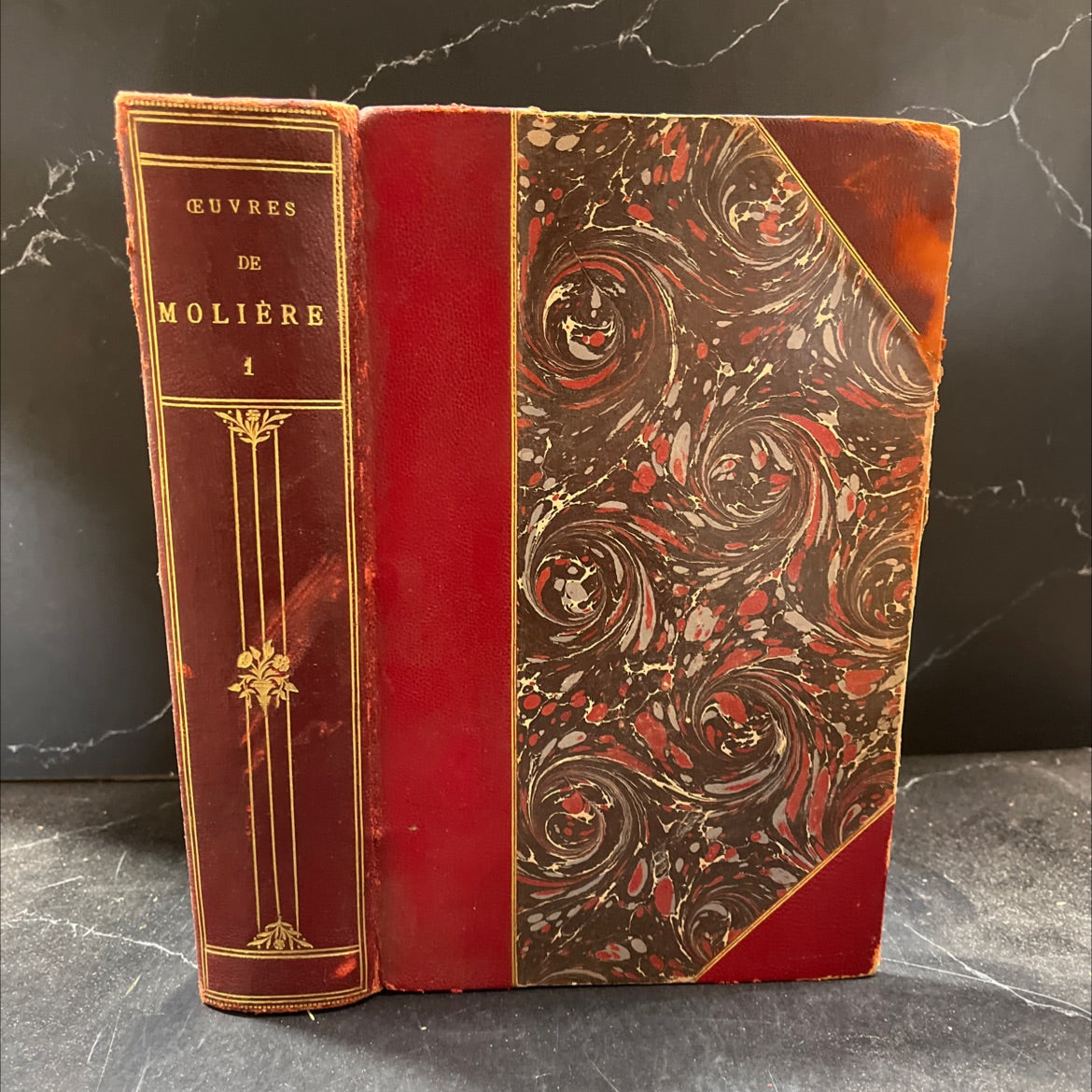 oeuvres complètes de molière book, by molière, 1970 Leather image 1