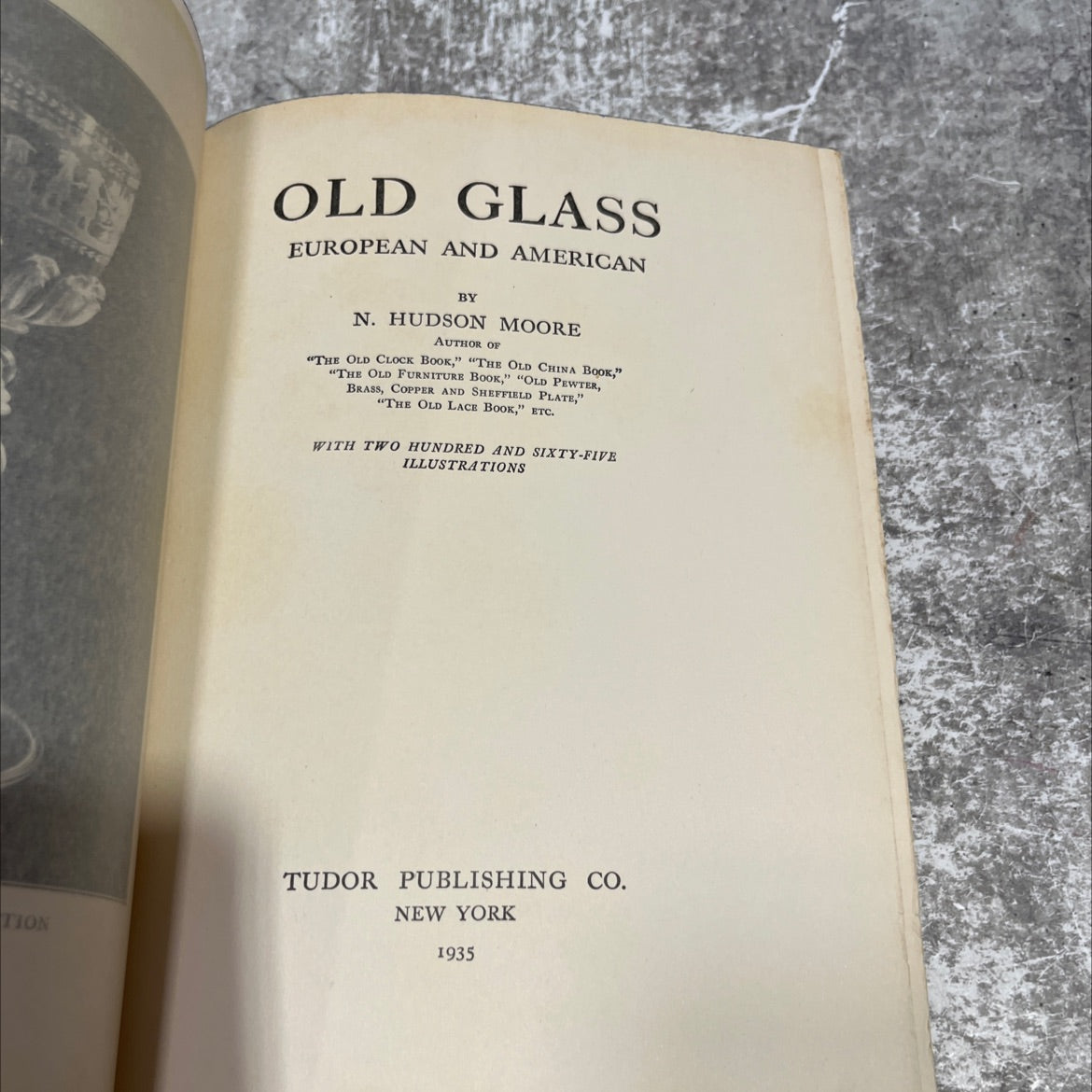 old glass european and american book, by n. hudson moore, 1935 Hardcover image 2