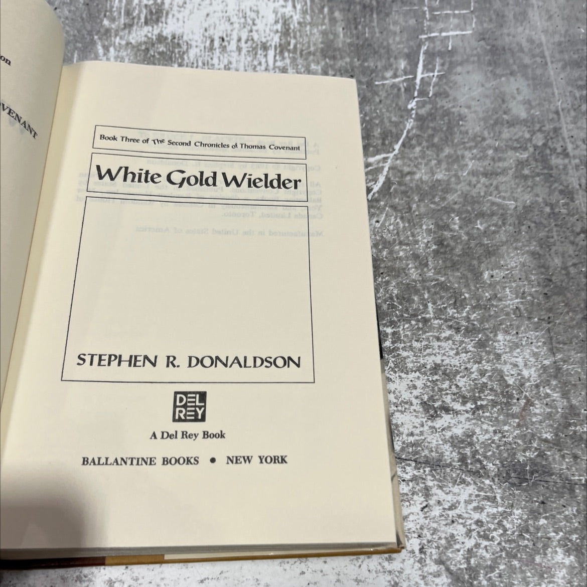 on veant book three of the second chronicles of thomas covenant white gold wielder book, by stephen r. donaldson, 1983 image 2