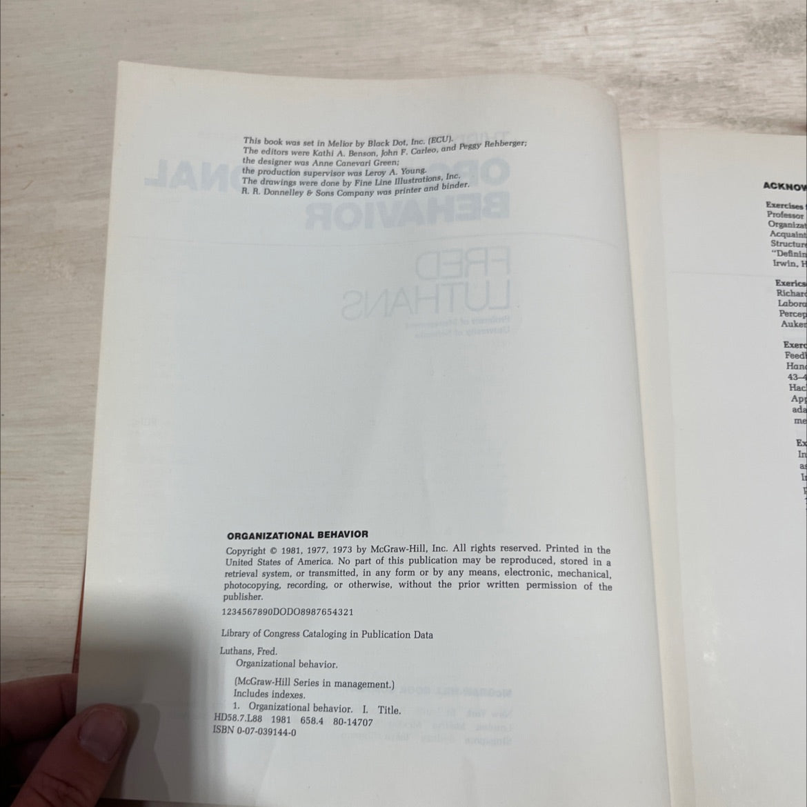 organizational behavior book, by fred luthans, 1981 Hardcover image 3