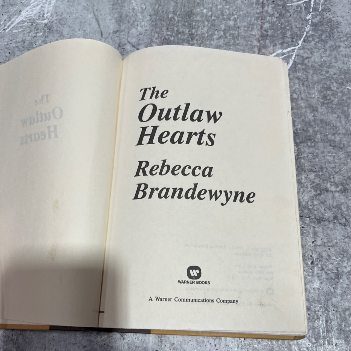 outlaw hearts book, by Rebecca Brandewyne, 1986 Hardcover image 2