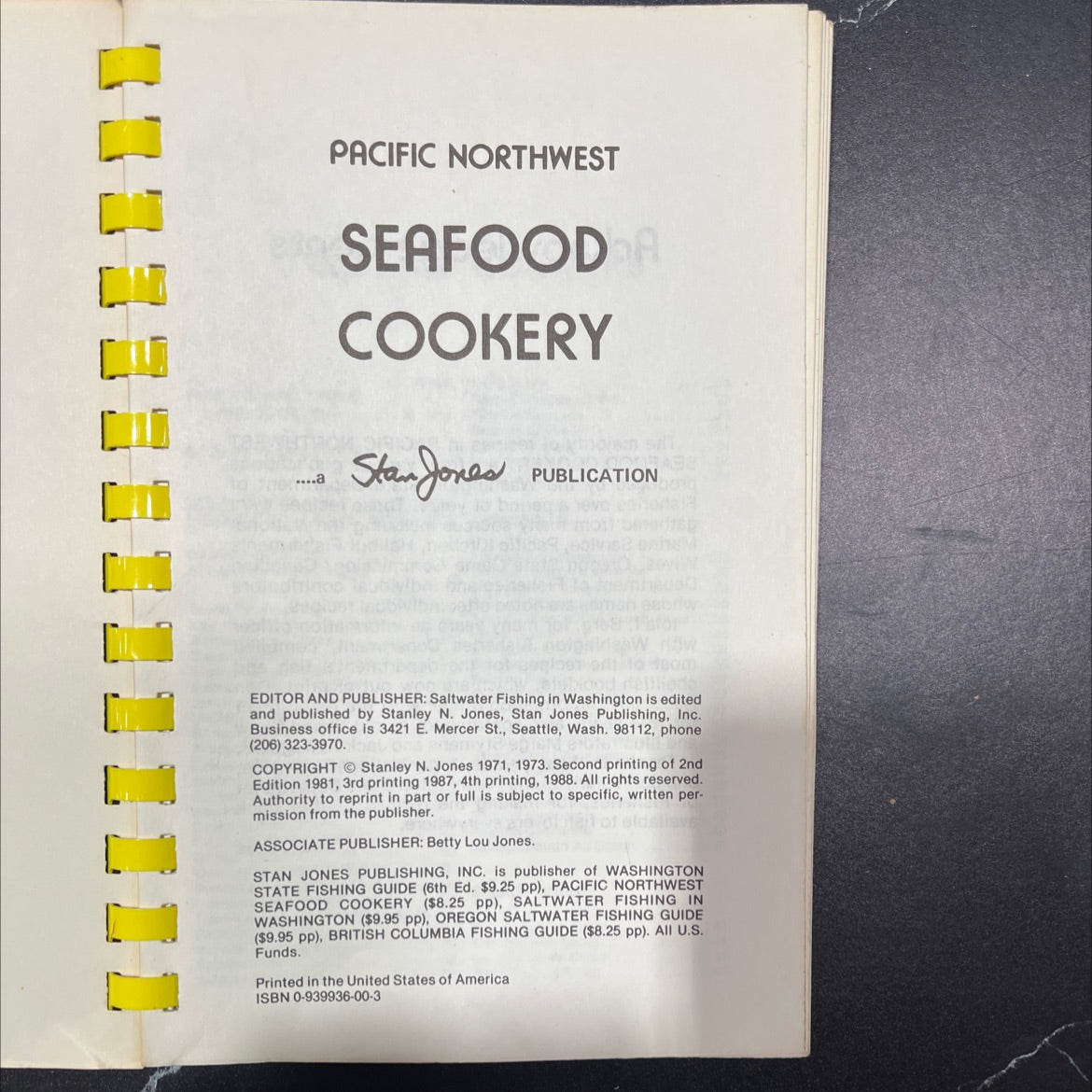 pacific northwest seafood cookery book, by Stan Jones, 1988 Paperback, Vintage image 2