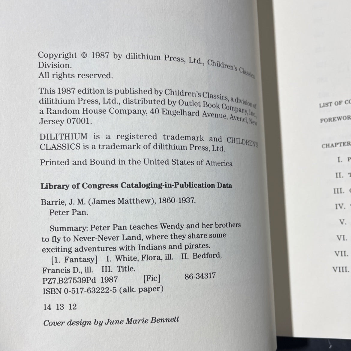 peter pan book, by J. M. Barrie, 1987 Hardcover image 3
