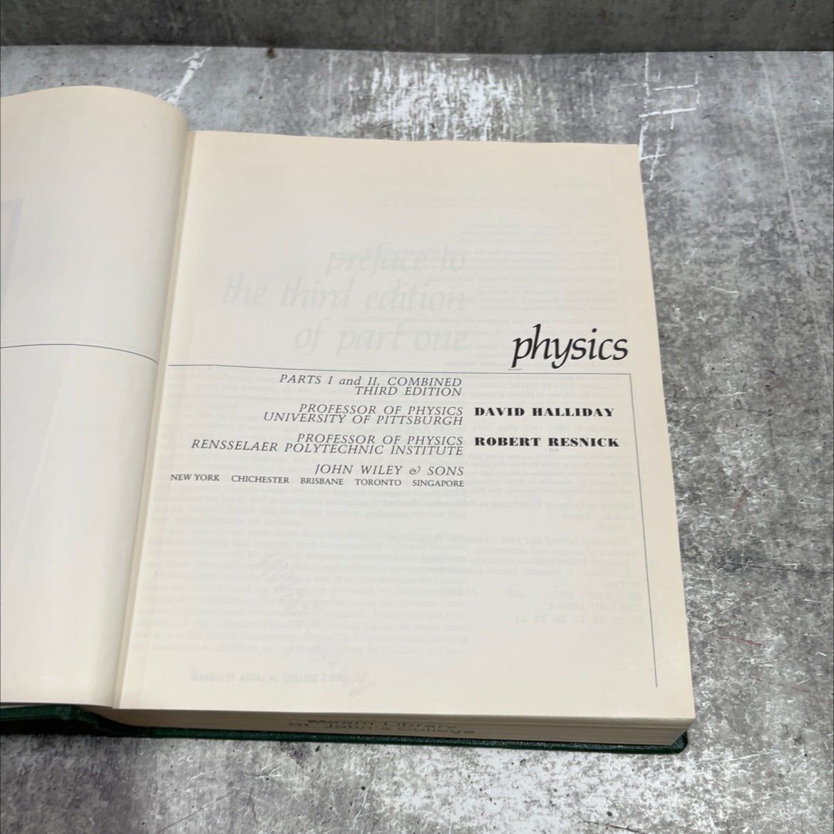 physics book, by david halliday, robert resnick, 1978 Leather image 2