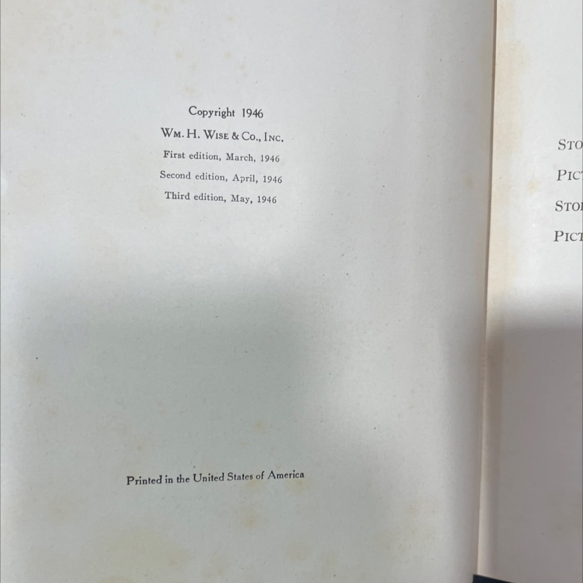 pictorial history of the second world war a photographic record of all theaters of action chronologically arranged vol. image 3