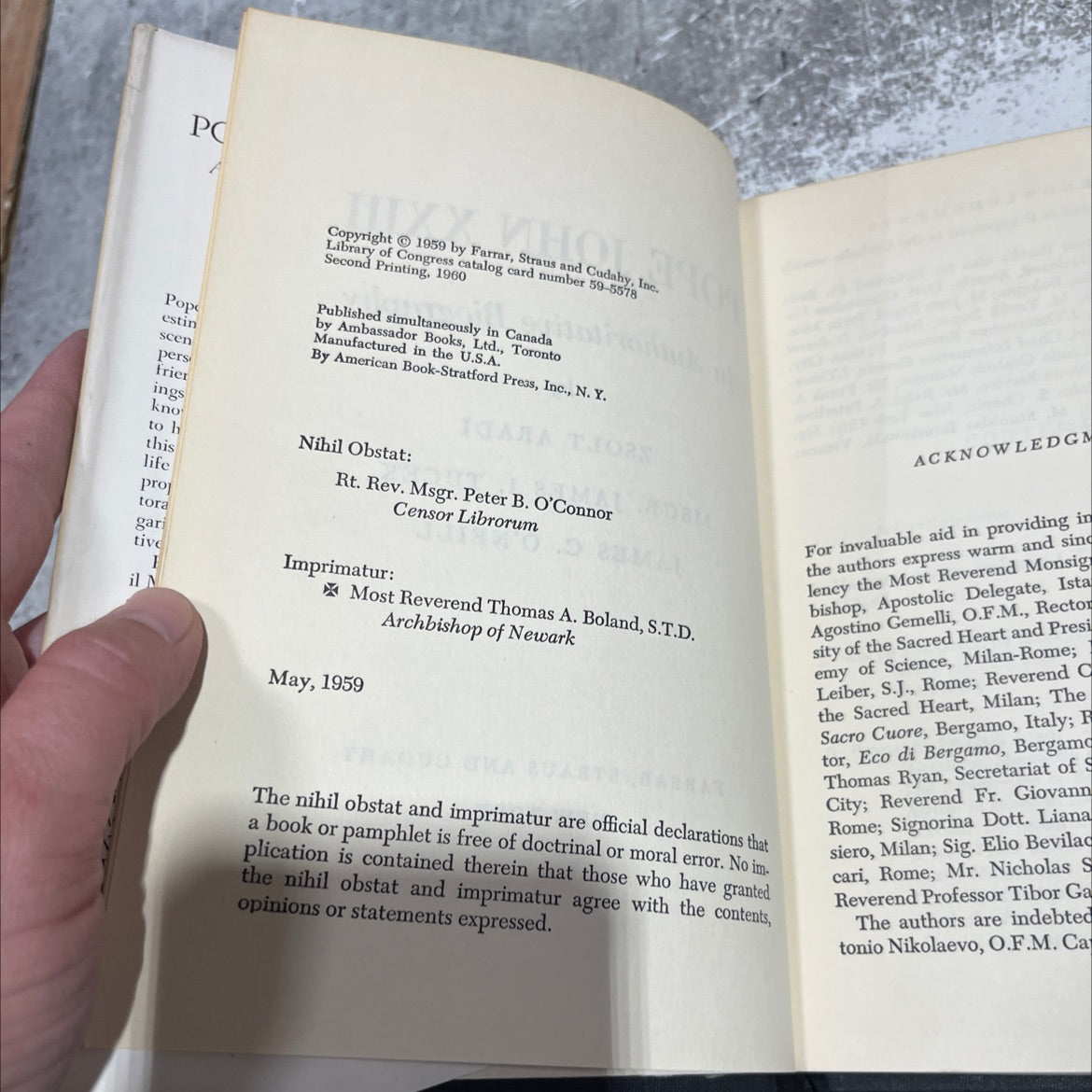 pope john xxiii an authoritative biography book, by zsolt aradi, msgr. james i. tucek, james c. o'neill, 1960 Hardcover image 3