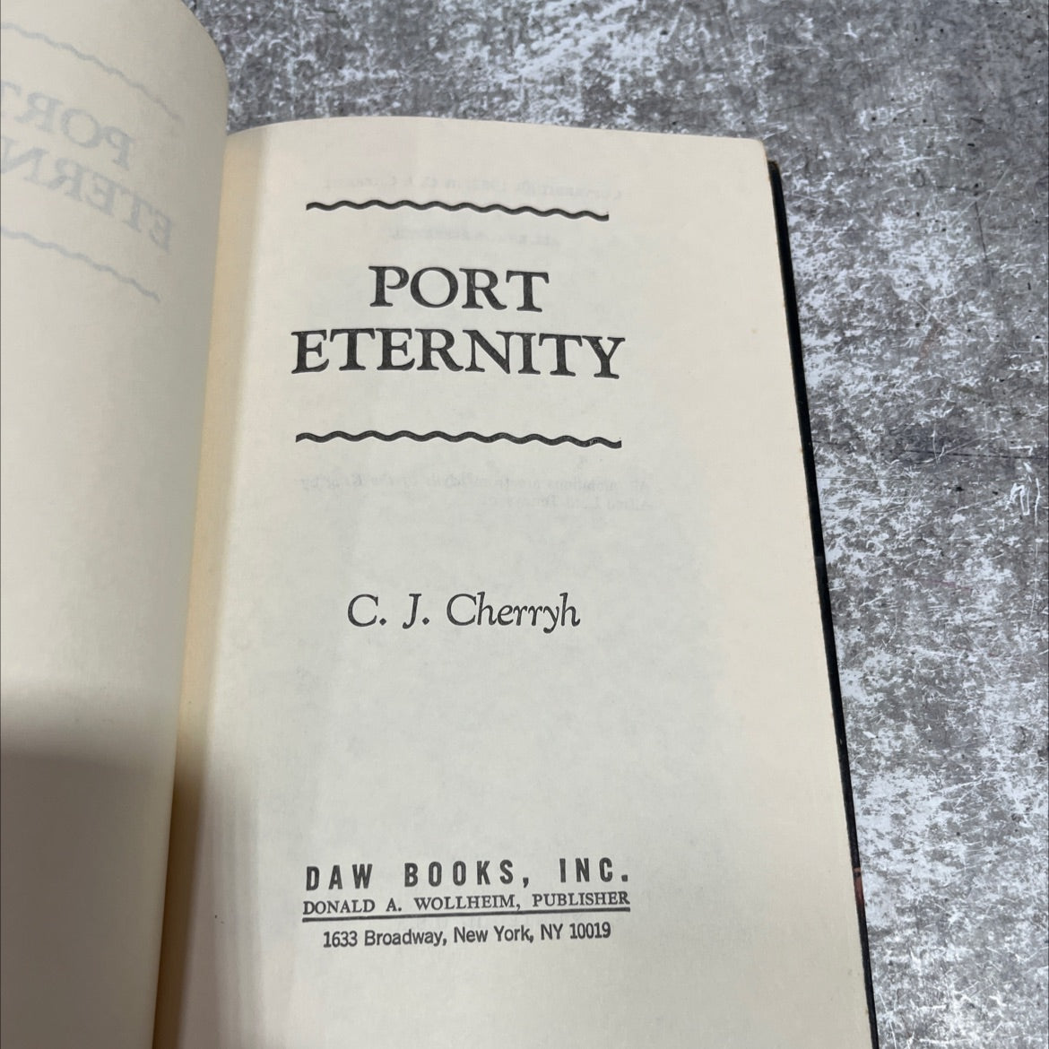 port eternity book, by c. j. cherryh, 1982 Hardcover image 2