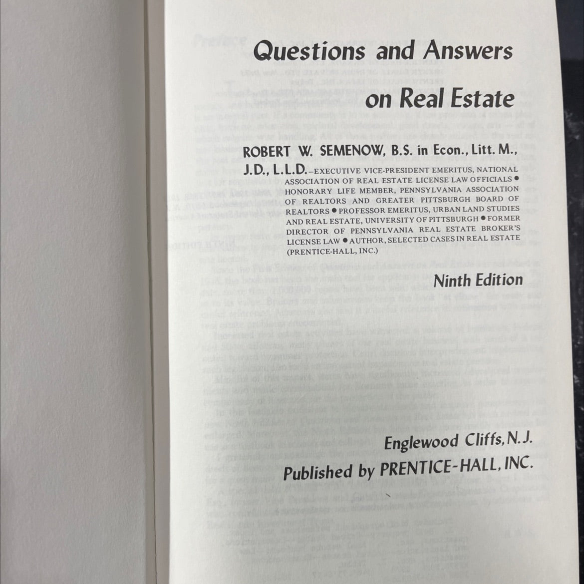 questions and answers on real estate book, by robert w. semenow, 1978 Hardcover image 2