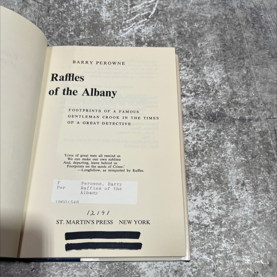 raffles of the albany book, by barry perowne, 1976 Hardcover image 2