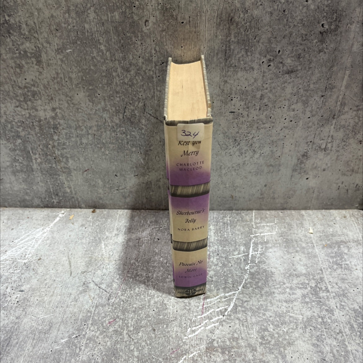 rest you merry book, by charlotte macleod, 1978 Hardcover image 4