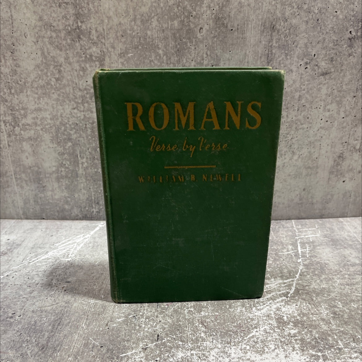 romans verse by verse book, by william r. newell, 1952 Hardcover image 1