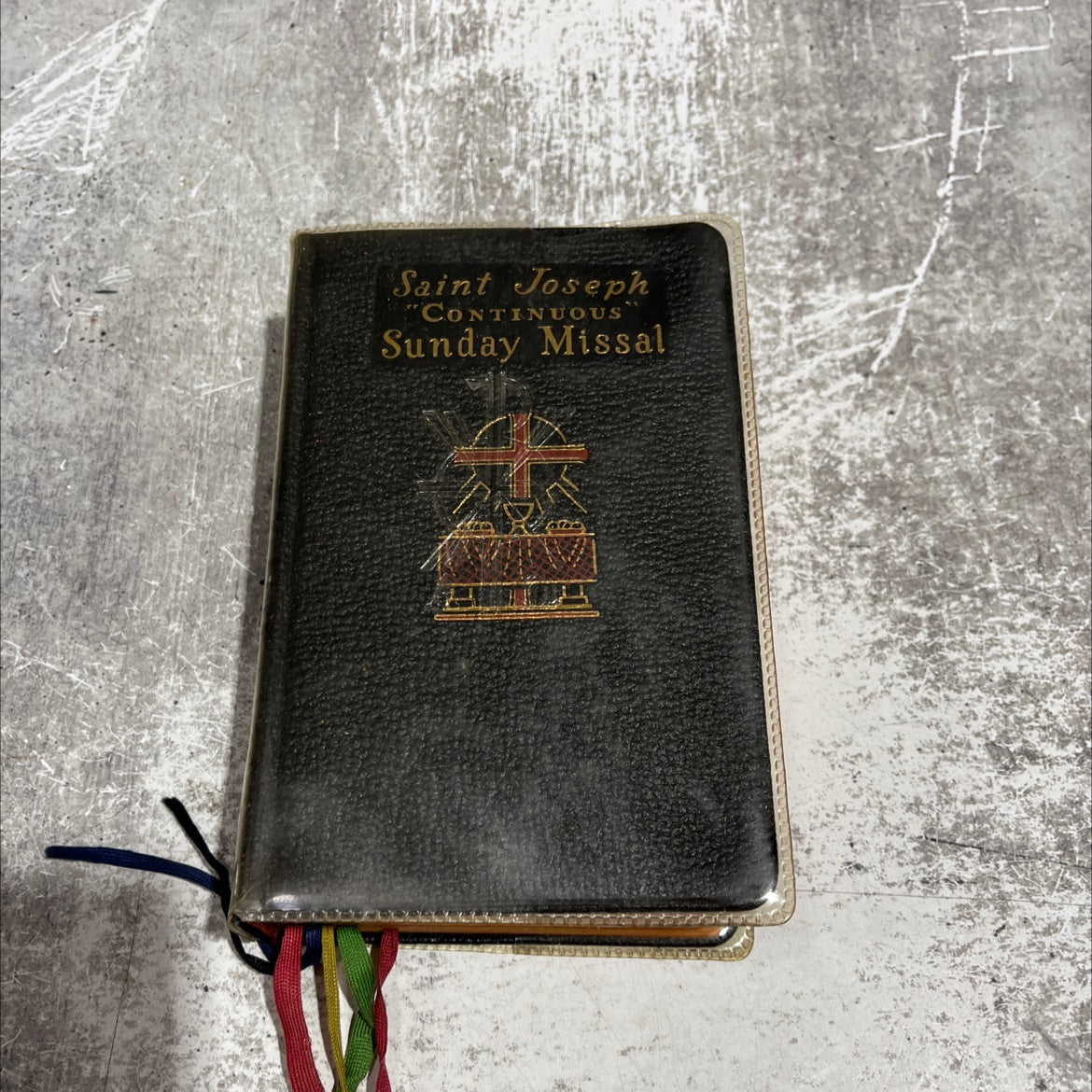 saint joseph continuous sunday missal book, by rev. hugo hoever, s.o.cist., ph.d., 1957 Leather image 1