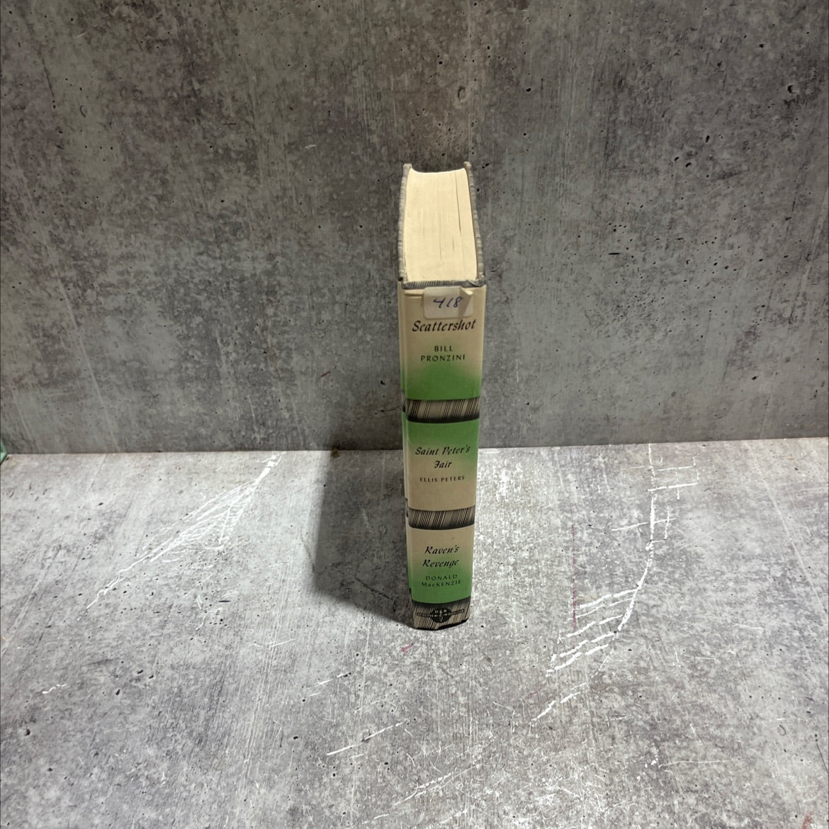 scattershot book, by Bill Pronzini, 1982 Hardcover image 4