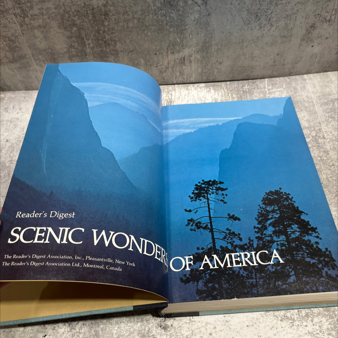 scenic wonder book, by unknown, 1973 Hardcover image 2