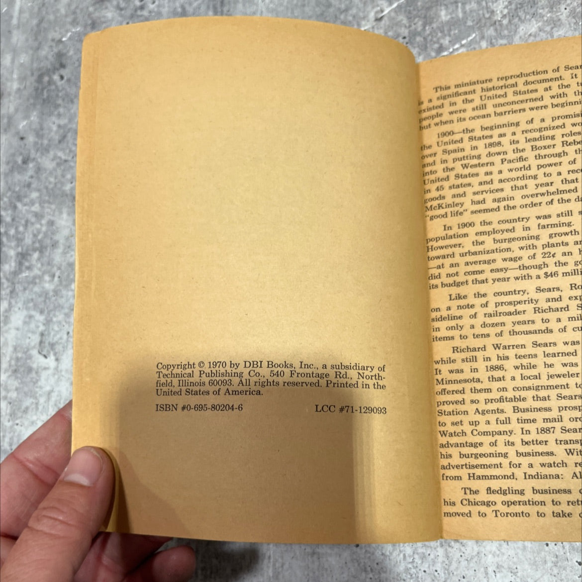 sears roebucks consumer guide fall 1900 book, by unknown, 1970 Paperback image 3