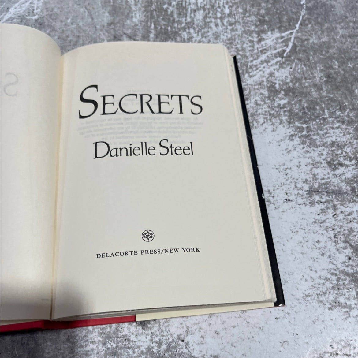 secrets book, by Danielle Steel, 1985 Hardcover image 2
