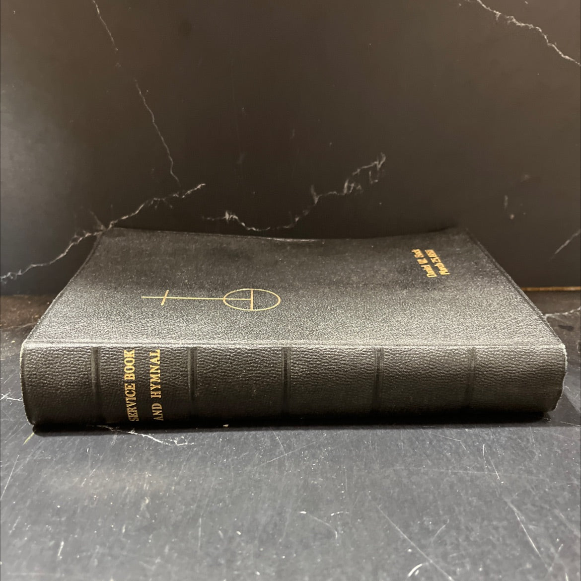 service book and hymnal book, by unknown, 1958 Leather image 1