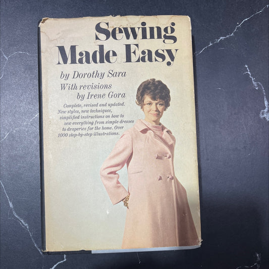 sewing made easy book, by dorothy sara, 1969 Hardcover image 1