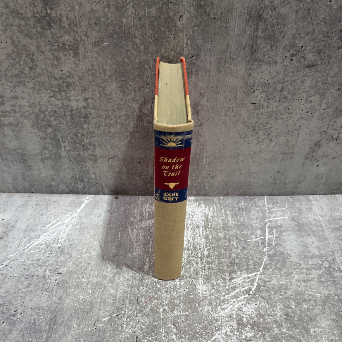 shadow on the trail book, by zane grey, 1946 Hardcover image 4