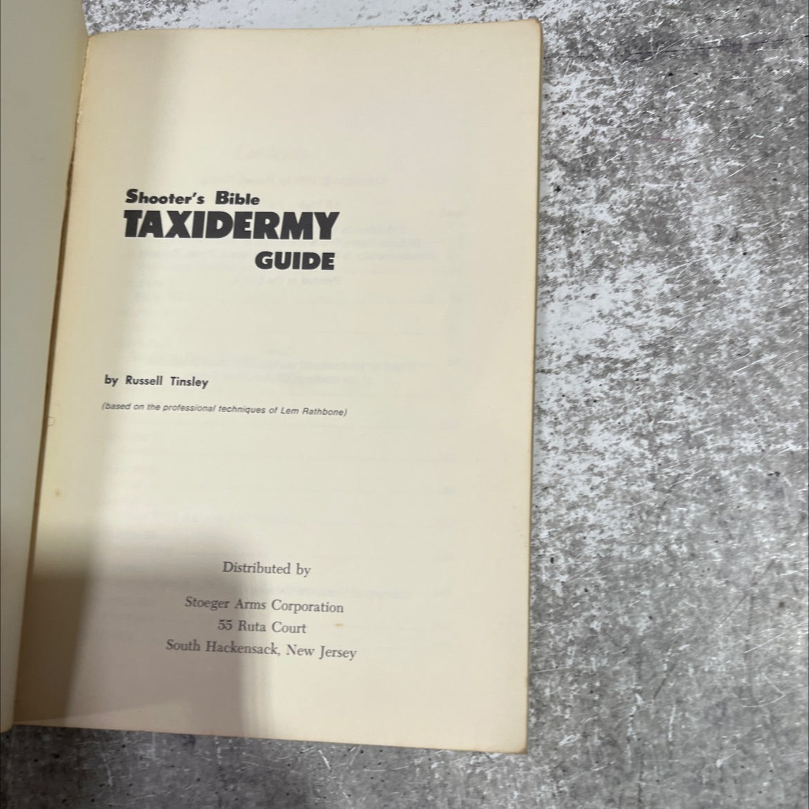 shooter's bible taxidermy guide book, by Russell Tinsley, 1967 Paperback image 2